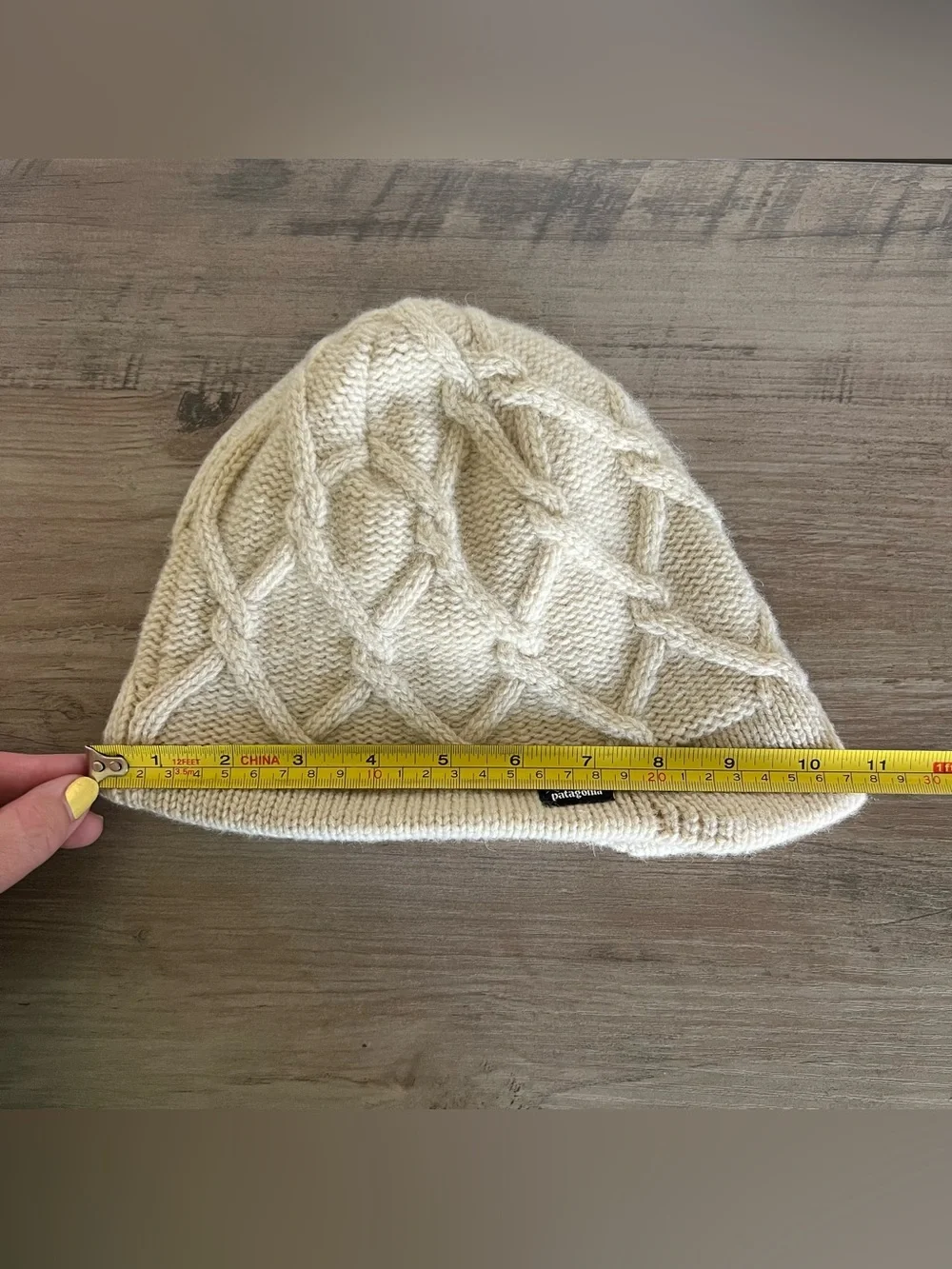 Patagonia Women’s Honeycomb Knit Beanie Cap White Birch Wool Blend Winter Hat
